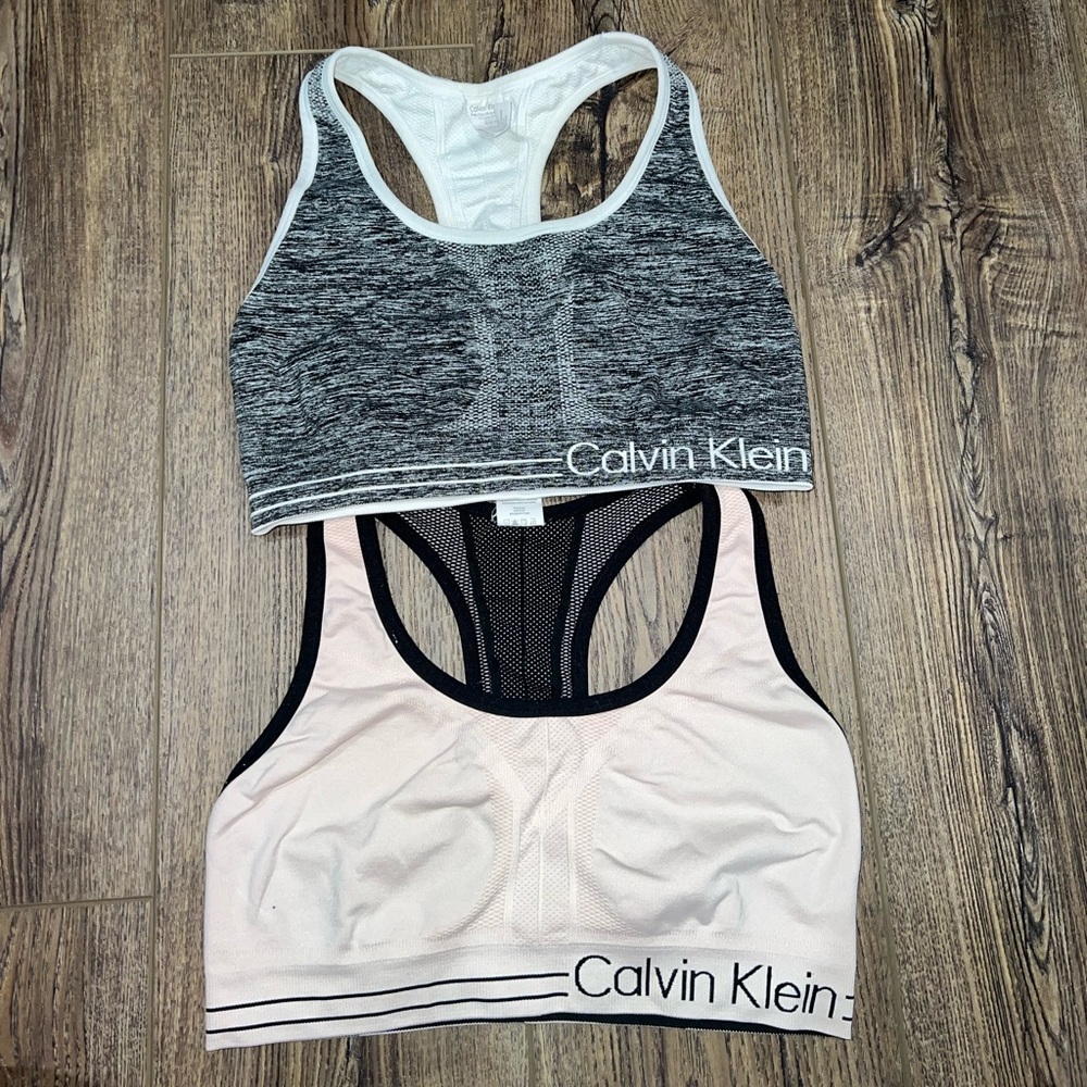 Calvin Klein Yoga Sports bra